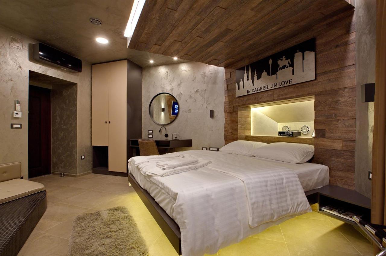 Bedroom More Than A Bed Zagreb Exterior photo