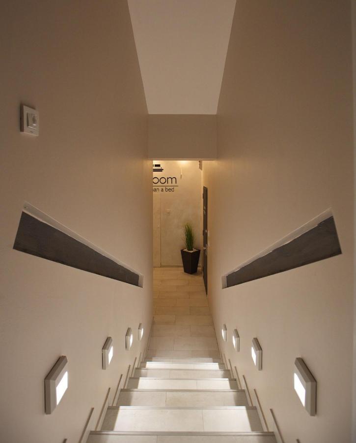 Bedroom More Than A Bed Zagreb Exterior photo